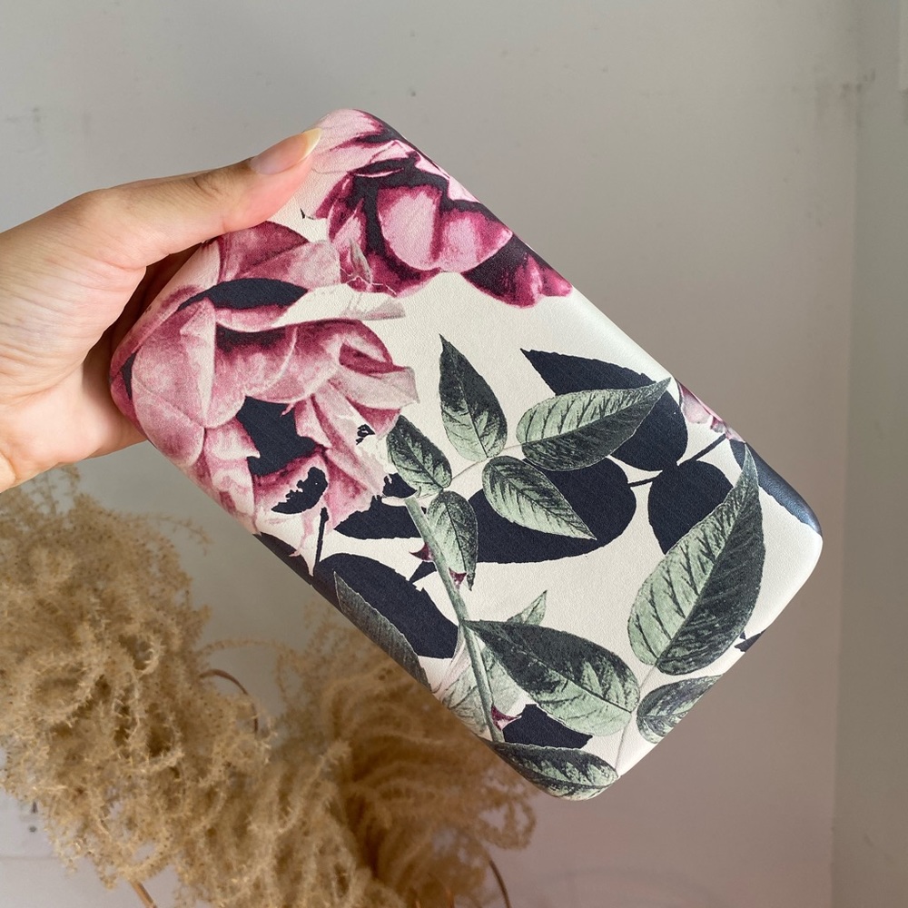 Floral Clutch